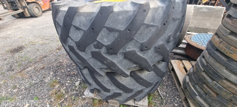 John Deere Traktordekk og felger / 6140 - 农业机械:图3 John Deere Traktordekk og felger / 6140 - 农业机械:图3