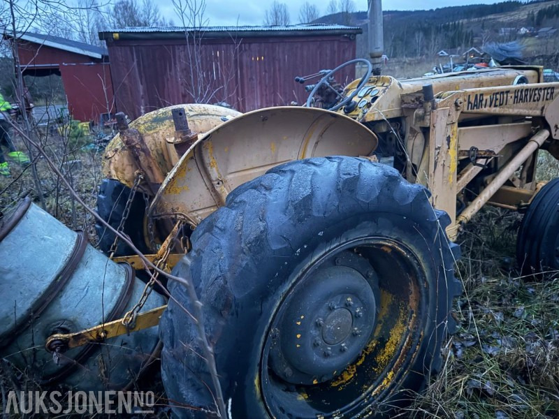Massey Ferguson 3.165 m/laster - 拖拉机:图5 Massey Ferguson 3.165 m/laster - 拖拉机:图5