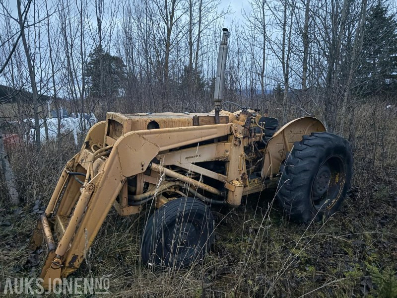 Massey Ferguson 3.165 m/laster - 拖拉机:图1 Massey Ferguson 3.165 m/laster - 拖拉机:图1