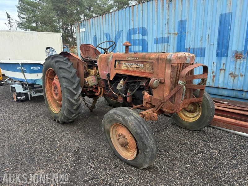 McCormick international traktor - rep.objekt. - 拖拉机:图2 McCormick international traktor - rep.objekt. - 拖拉机:图2