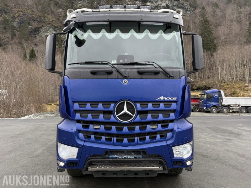Mercedes-Benz Arocs 3252 – 2021-modell, 520 hk, Zetterbergs dumperkasse - 翻斗车:图2 Mercedes-Benz Arocs 3252 – 2021-modell, 520 hk, Zetterbergs dumperkasse - 翻斗车:图2