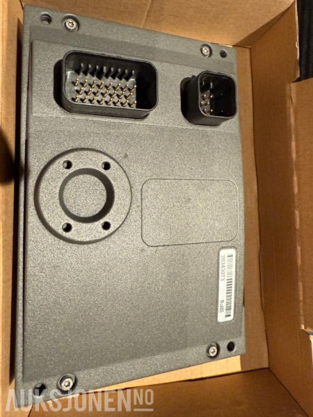 Metso Fargedisplay NO2495179 - 电气系统 适用于 建筑机械:图4 Metso Fargedisplay NO2495179 - 电气系统 适用于 建筑机械:图4