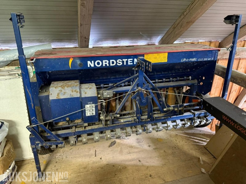 Nordsten Lift-o-matic CLG 200 MK II Såmaskin - 农业机械:图3 Nordsten Lift-o-matic CLG 200 MK II Såmaskin - 农业机械:图3