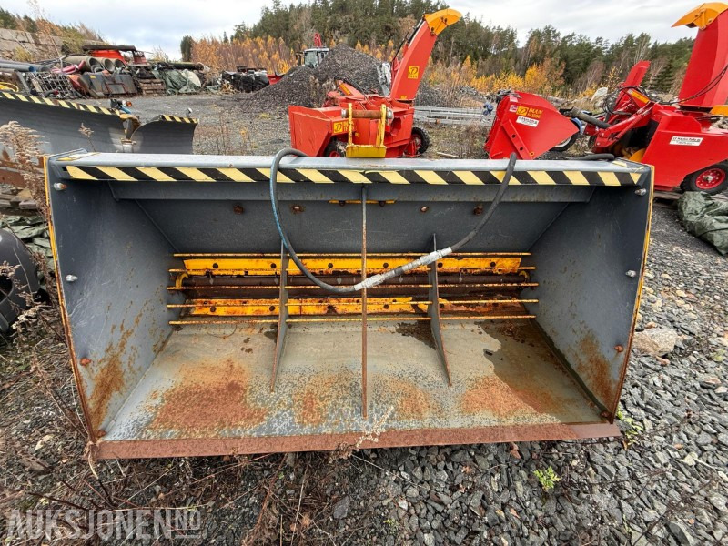 Stark strøkasse HK 1010 (2,09M) - 附件 适用于 建筑机械:图2 Stark strøkasse HK 1010 (2,09M) - 附件 适用于 建筑机械:图2