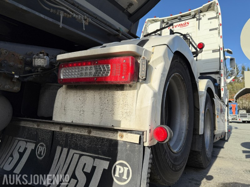Volvo FH540 6x4 – 2019-modell | Tandemtrekker med tipp-hydraulikk, luftfjæring og retarder - 牵引车:图4 Volvo FH540 6x4 – 2019-modell | Tandemtrekker med tipp-hydraulikk, luftfjæring og retarder - 牵引车:图4