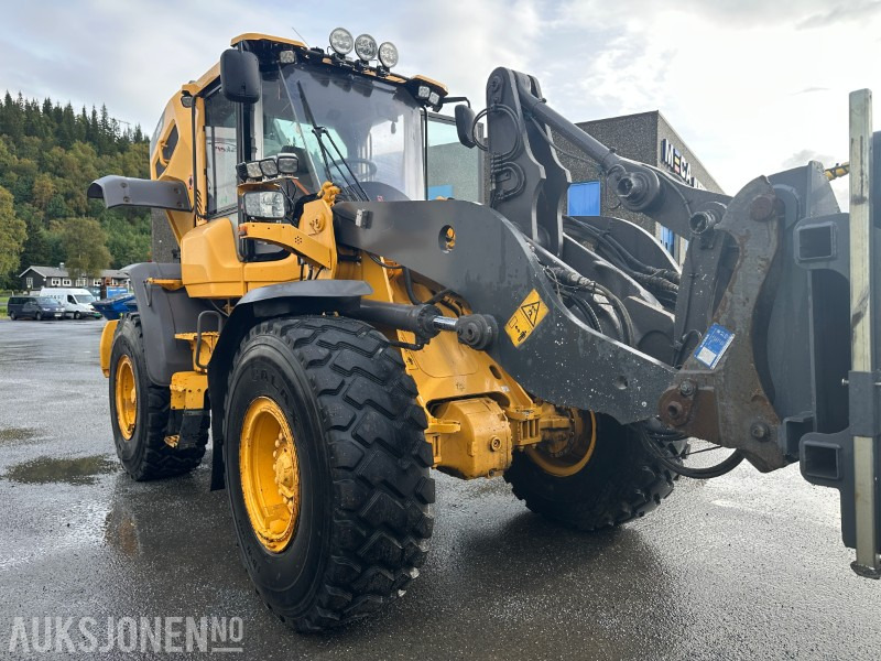Volvo L90H HJULLASTER MED MYE UTSTYR - 7247 TIMER - 轮式装载机:图5 Volvo L90H HJULLASTER MED MYE UTSTYR - 7247 TIMER - 轮式装载机:图5