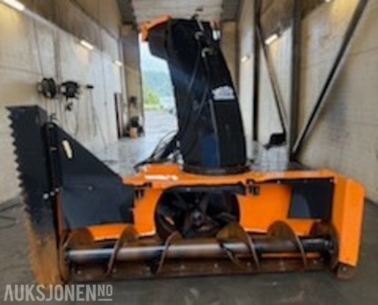 Westbjørn S-2450 MKIV vendbar snøfreser - 农业机械:图1 Westbjørn S-2450 MKIV vendbar snøfreser - 农业机械:图1