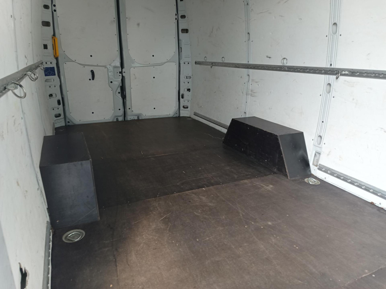 IVECO Daily 35S16A8V 租赁 IVECO Daily 35S16A8V：图13