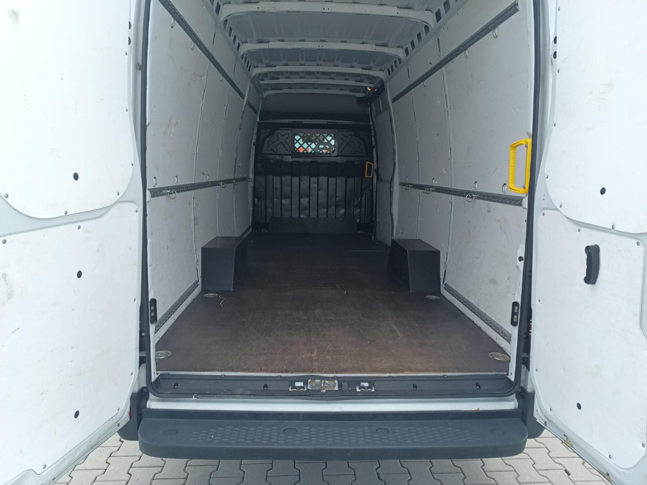 IVECO Daily 35S16A8V 租赁 IVECO Daily 35S16A8V：图12