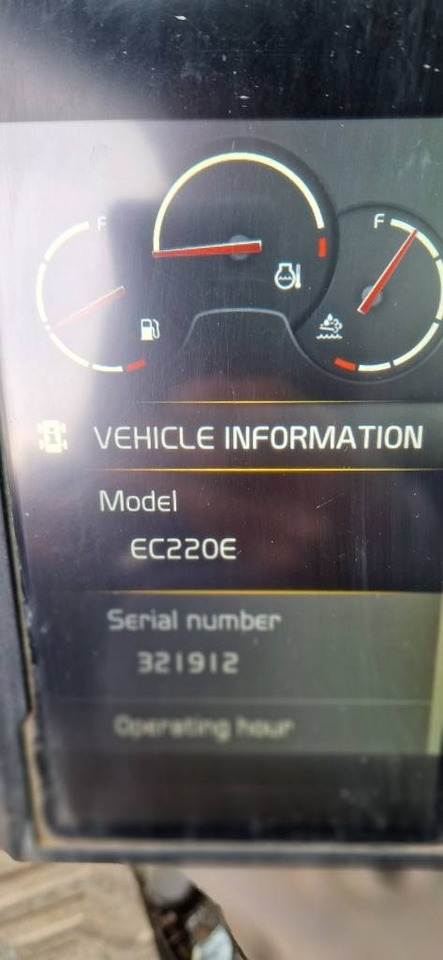 Volvo EC 220EL - 履带式挖掘机:图4 Volvo EC 220EL - 履带式挖掘机:图4