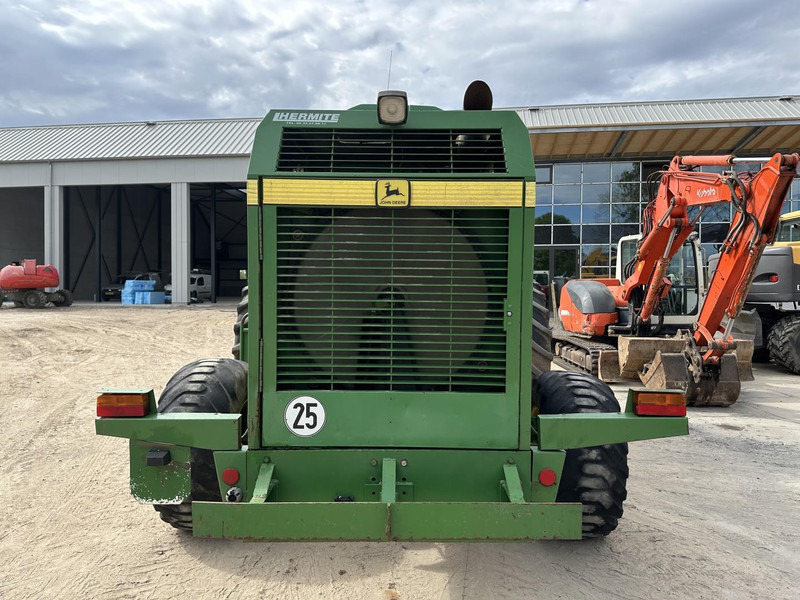 John Deere 6650 FOR PARTS - 饲料收割机:图4 John Deere 6650 FOR PARTS - 饲料收割机:图4