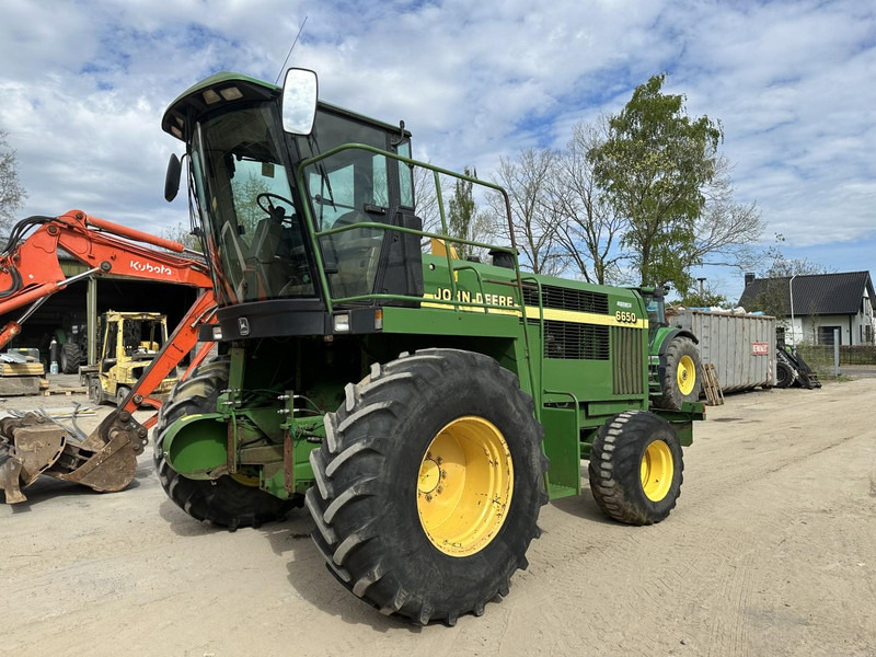 John Deere 6650 FOR PARTS - 饲料收割机:图1 John Deere 6650 FOR PARTS - 饲料收割机:图1