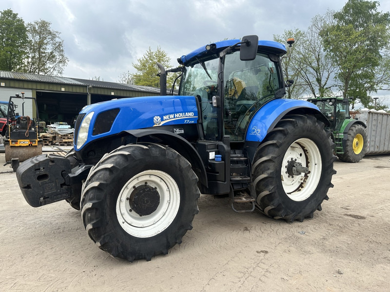 New Holland T7.235 - 拖拉机:图1 New Holland T7.235 - 拖拉机:图1