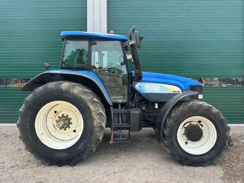 New Holland TM 190 - 拖拉机:图4 New Holland TM 190 - 拖拉机:图4