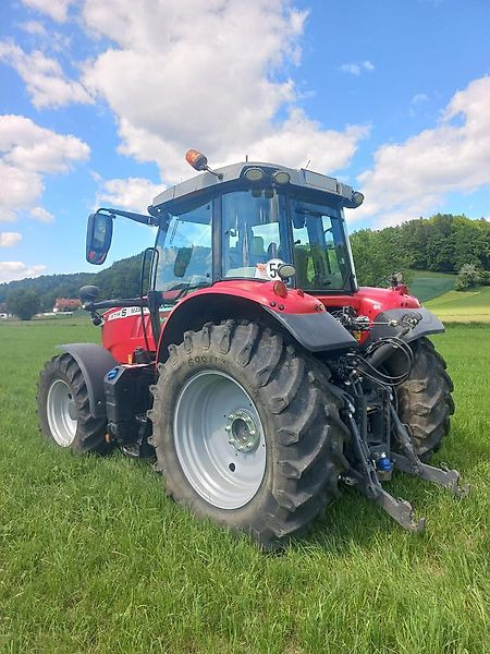 Massey Ferguson MF 6714 S Dyna-VT - 拖拉机:图4 Massey Ferguson MF 6714 S Dyna-VT - 拖拉机:图4