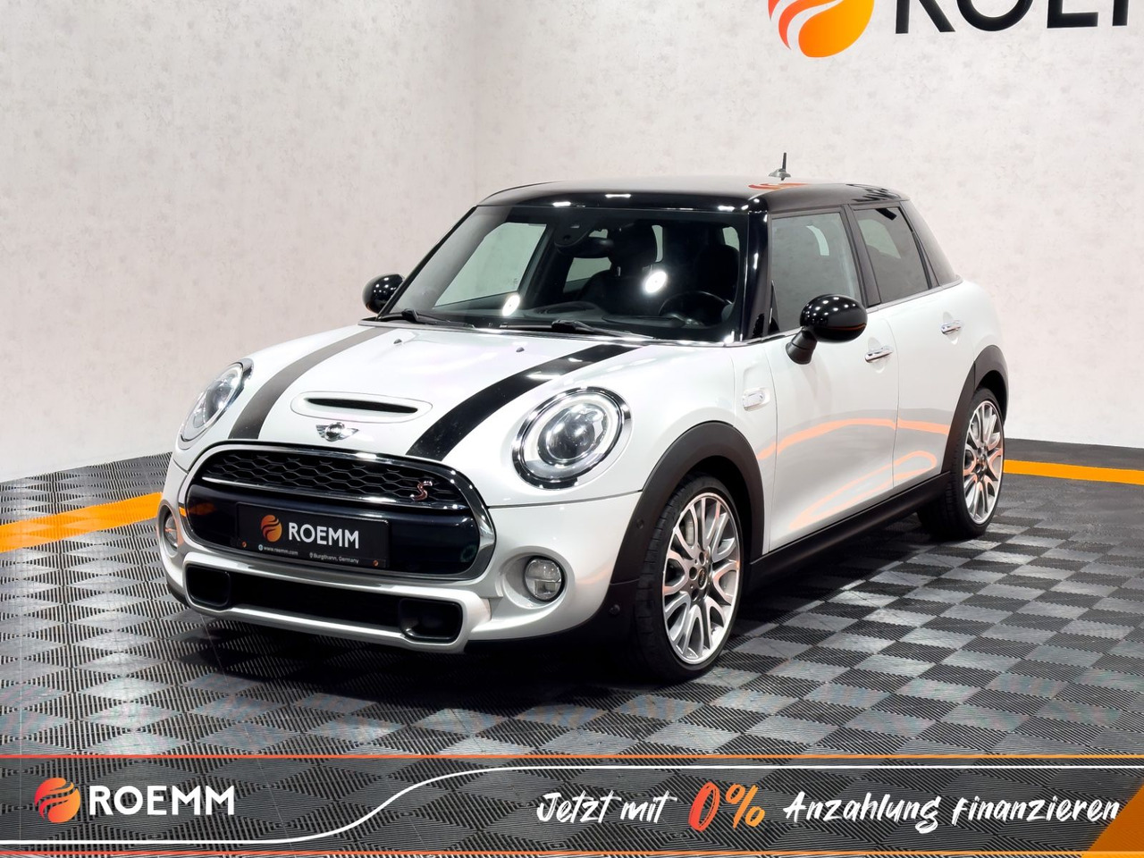 MINI Cooper SD*GARANTIE*1 Halter*Harman Kardon* - 轿车:图3 MINI Cooper SD*GARANTIE*1 Halter*Harman Kardon* - 轿车:图3