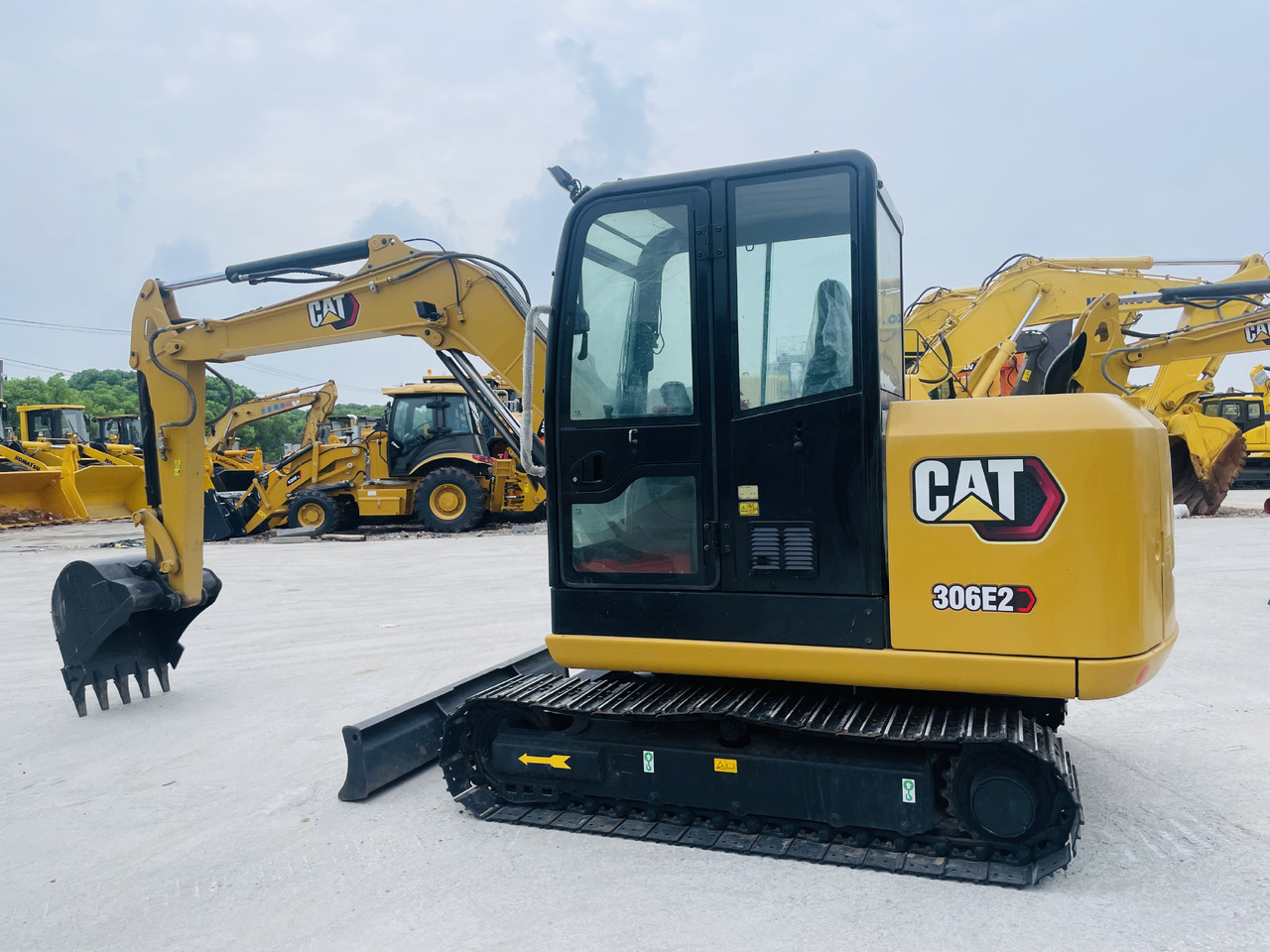 Caterpillar 306 Used Excavator CAT 306D 306E 3062 6 Ton Crawler Excavators Doosan DH60 DX60 Hyundai 60 for Sale - 小型挖掘机:图4 Caterpillar 306 Used Excavator CAT 306D 306E 3062 6 Ton Crawler Excavators Doosan DH60 DX60 Hyundai 60 for Sale - 小型挖掘机:图4