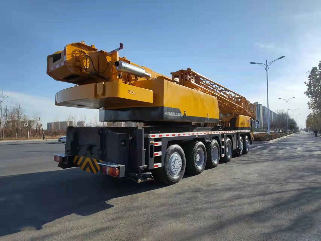 XCMG 100 Ton QY100K-II Used Truck Crane with Telescopic Boom 68M for Sale - 移动式起重机:图3 XCMG 100 Ton QY100K-II Used Truck Crane with Telescopic Boom 68M for Sale - 移动式起重机:图3