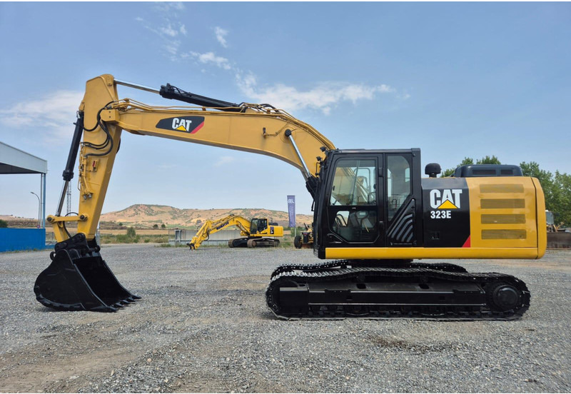 Caterpillar 323ELN - 履带式挖掘机:图1 Caterpillar 323ELN - 履带式挖掘机:图1