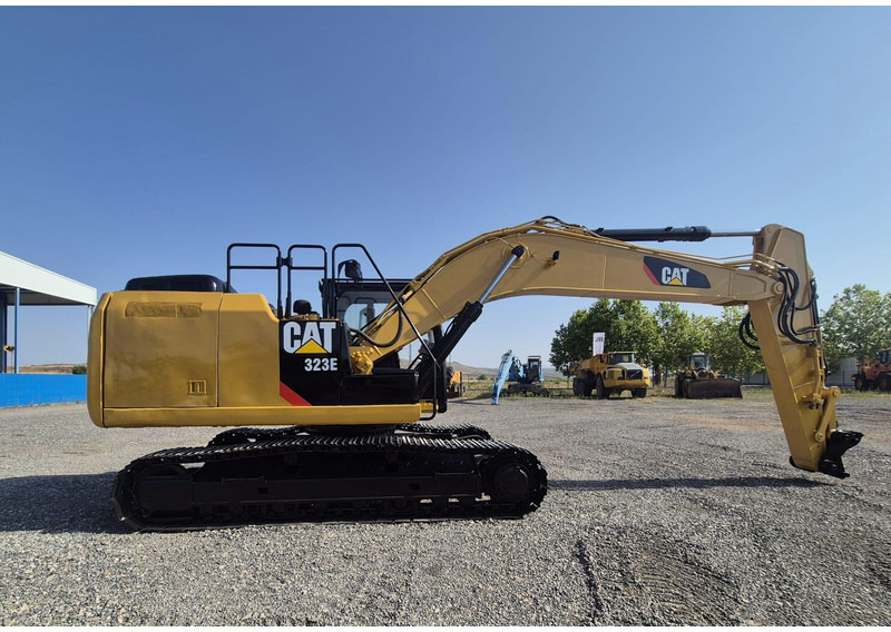 Caterpillar 323ELN - 履带式挖掘机:图2 Caterpillar 323ELN - 履带式挖掘机:图2