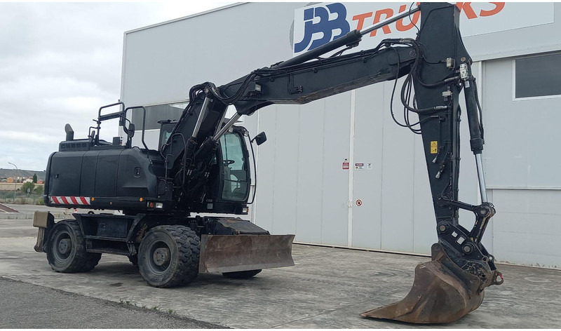 Hitachi ZX170W-6 - 轮式挖掘机:图5 Hitachi ZX170W-6 - 轮式挖掘机:图5