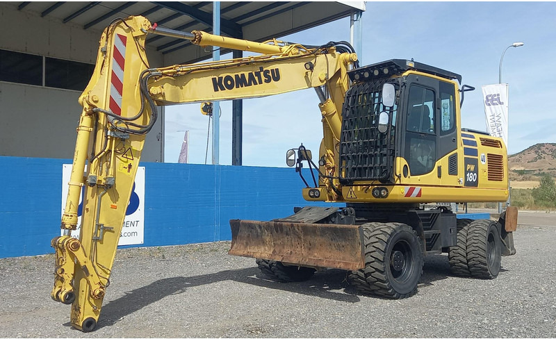 Komatsu PW180-10 - 轮式挖掘机:图3 Komatsu PW180-10 - 轮式挖掘机:图3