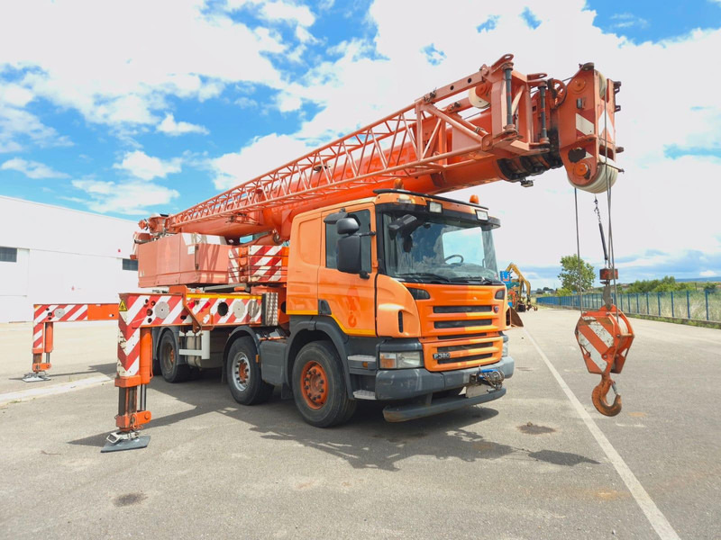 Tadano Faun HK40 Scania P380CB 8x4 - 移动式起重机:图1 Tadano Faun HK40 Scania P380CB 8x4 - 移动式起重机:图1
