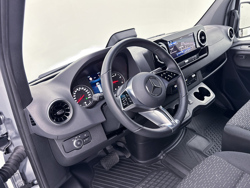 Mercedes-Benz Sprinter 317 1.9 CDI L3H2 Elektrische Schuifdeur Distronic Navigatie LED Achteruitrijcamera Betimmering - 无侧窗厢式货车:图5 Mercedes-Benz Sprinter 317 1.9 CDI L3H2 Elektrische Schuifdeur Distronic Navigatie LED Achteruitrijcamera Betimmering - 无侧窗厢式货车:图5