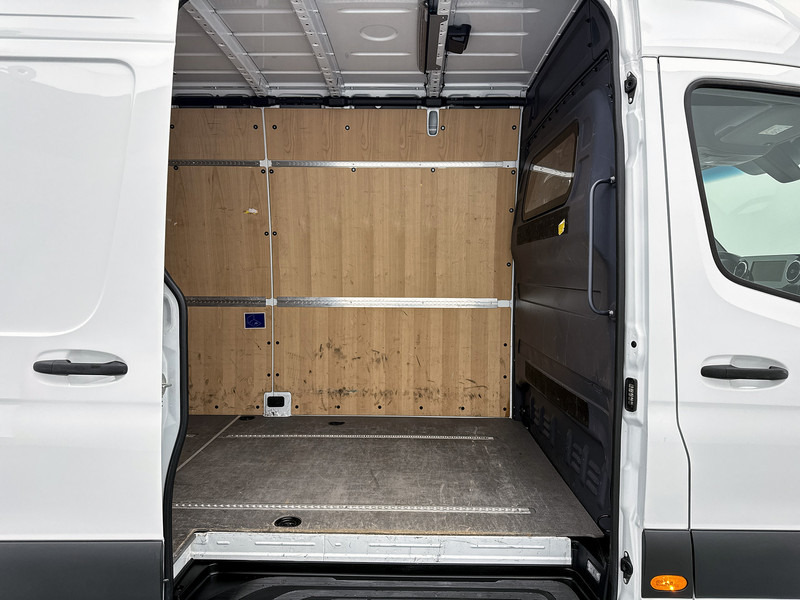 紧凑型面包车 Mercedes-Benz Sprinter 317 1.9 CDI L3H2 Pro Achteruitrijcamera Stoelverwarming Cruise Control Betimmering:图18 紧凑型面包车 Mercedes-Benz Sprinter 317 1.9 CDI L3H2 Pro Achteruitrijcamera Stoelverwarming Cruise Control Betimmering:图18