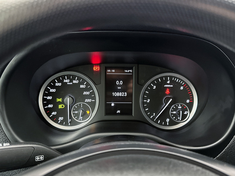 Mercedes-Benz Vito 116 CDI Lang Navigatie Camera + sensoren Cruise control Trekhaak Cruise control - 紧凑型面包车:图5 Mercedes-Benz Vito 116 CDI Lang Navigatie Camera + sensoren Cruise control Trekhaak Cruise control - 紧凑型面包车:图5