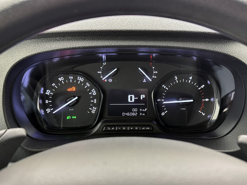 Toyota ProAce Worker 2.0 D-4D 145PK Automaat L2 Trekhaak Cruise Control Euro 6 - 紧凑型面包车:图5 Toyota ProAce Worker 2.0 D-4D 145PK Automaat L2 Trekhaak Cruise Control Euro 6 - 紧凑型面包车:图5