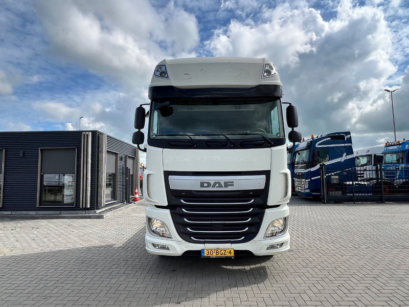 DAF XF 460 4x2 Trekker SSC / 2x Tank / full spoiler - 牵引车:图2 DAF XF 460 4x2 Trekker SSC / 2x Tank / full spoiler - 牵引车:图2