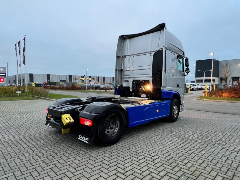 DAF XF 460 4x2 Trekker SSC / Retarder / 2x Fuel Tank / Standclima - 牵引车:图5 DAF XF 460 4x2 Trekker SSC / Retarder / 2x Fuel Tank / Standclima - 牵引车:图5