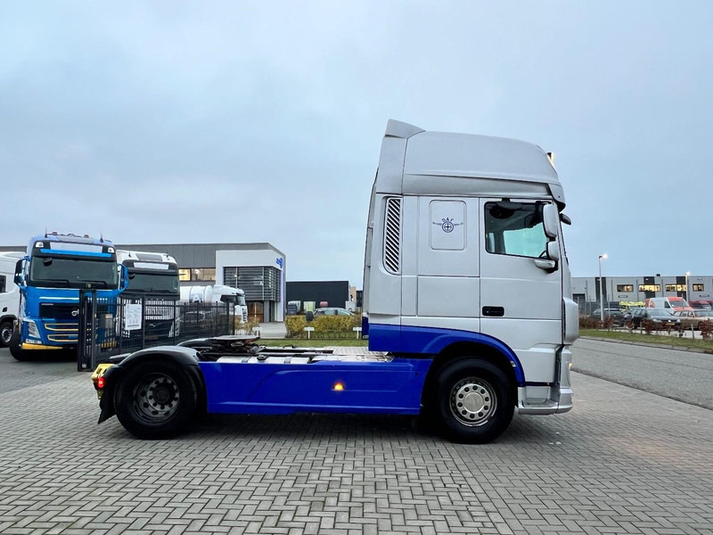 DAF XF 460 4x2 Trekker SSC / Retarder / 2x Fuel Tank / Standclima - 牵引车:图4 DAF XF 460 4x2 Trekker SSC / Retarder / 2x Fuel Tank / Standclima - 牵引车:图4