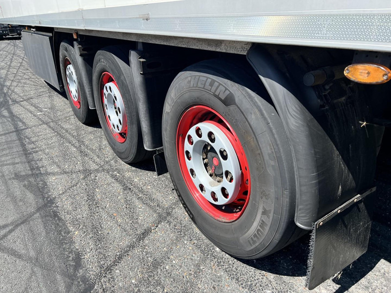 冷藏半拖车 Kögel 3 - assige koeloplegger Carrier vector 1550:图14 冷藏半拖车 Kögel 3 - assige koeloplegger Carrier vector 1550:图14