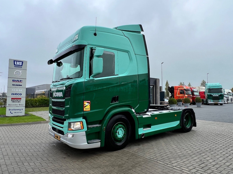 Scania R450 NGS 4x2 Trekker 2x Tank / Full Spoiler / Smarttachograaf - 牵引车:图1 Scania R450 NGS 4x2 Trekker 2x Tank / Full Spoiler / Smarttachograaf - 牵引车:图1