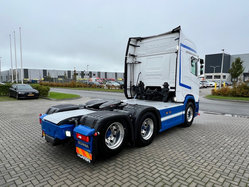 Scania R500 NGS 6x2 Trekker WB 2.95 / Retarder / 2x Tank / Special interior - 牵引车:图5 Scania R500 NGS 6x2 Trekker WB 2.95 / Retarder / 2x Tank / Special interior - 牵引车:图5