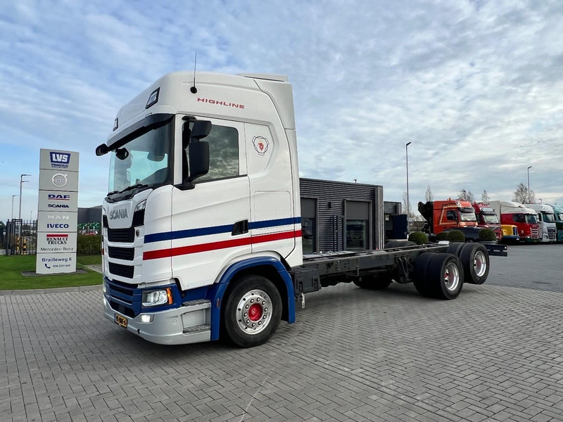 Scania S450 6x2 chassis cabine Retarder / Alcoa / Standclima / 715cm - 驾驶室底盘卡车:图1 Scania S450 6x2 chassis cabine Retarder / Alcoa / Standclima / 715cm - 驾驶室底盘卡车:图1