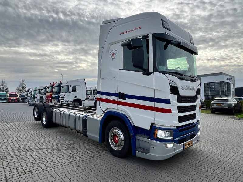 Scania S450 6x2 chassis cabine Retarder / Alcoa / Standclima / 715cm - 驾驶室底盘卡车:图3 Scania S450 6x2 chassis cabine Retarder / Alcoa / Standclima / 715cm - 驾驶室底盘卡车:图3