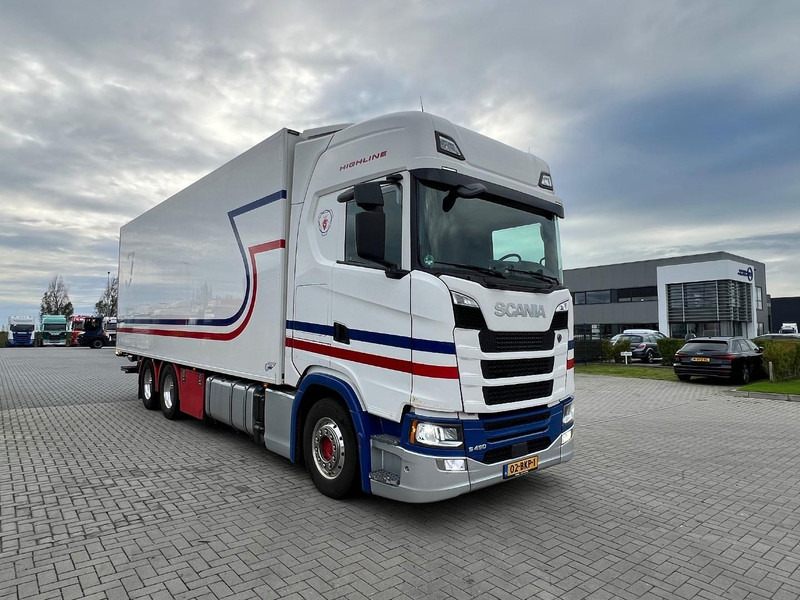 Scania S450 NGT 6x2 Koelwagen Retarder / Dhollandia / Bloenenmaat - 冷藏车:图3 Scania S450 NGT 6x2 Koelwagen Retarder / Dhollandia / Bloenenmaat - 冷藏车:图3