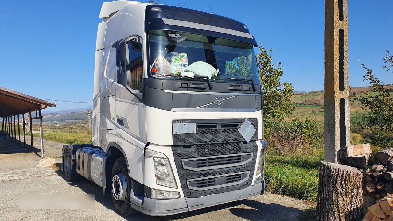Cutie viteza Volvo FH 12 EURO 6 460 Volvo FH12 EURO 6 2016 460 truck - 变速箱 适用于 卡车:图1 Cutie viteza Volvo FH 12 EURO 6 460 Volvo FH12 EURO 6 2016 460 truck - 变速箱 适用于 卡车:图1