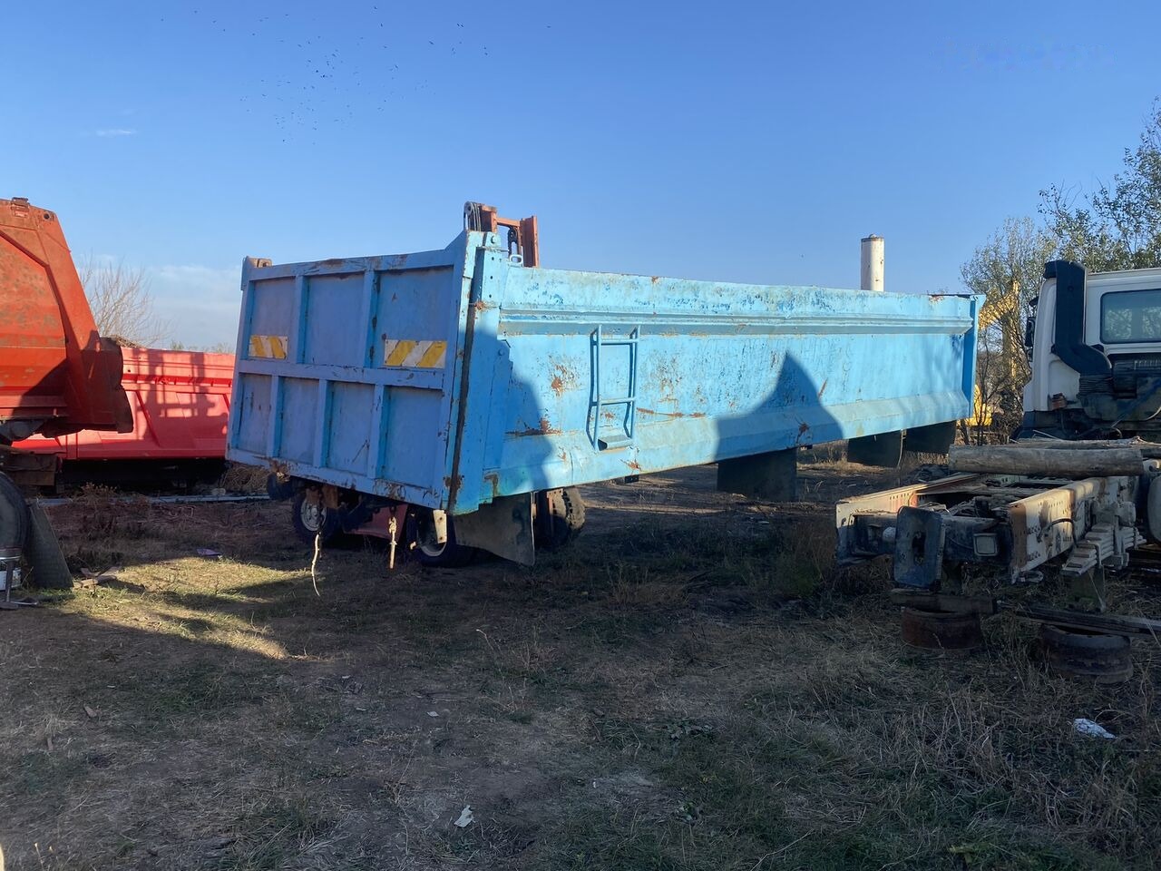 Hyva bena originala DAF 8x4 cu semisasiu si cilindru basculare - 翻斗车车身:图1 Hyva bena originala DAF 8x4 cu semisasiu si cilindru basculare - 翻斗车车身:图1