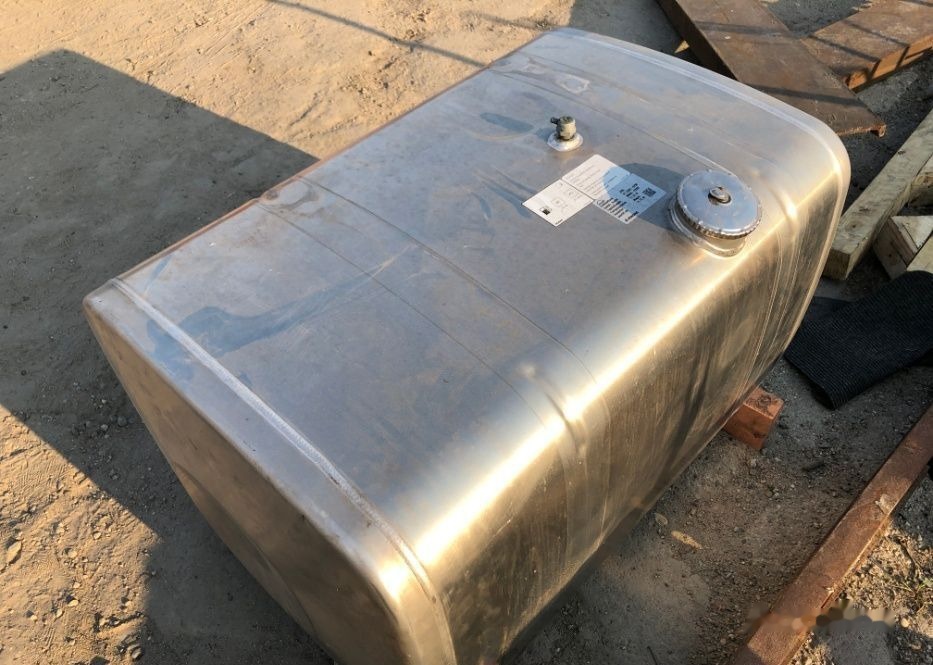 Nou marca MAGNA   MAN TGX - 燃料箱 适用于 卡车:图3 Nou marca MAGNA   MAN TGX - 燃料箱 适用于 卡车:图3
