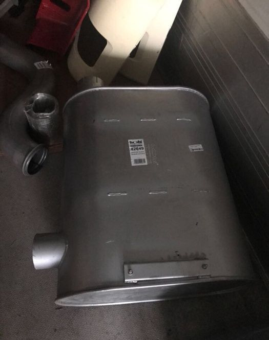 Renault DCI - 排气管 适用于 卡车:图1 Renault DCI - 排气管 适用于 卡车:图1