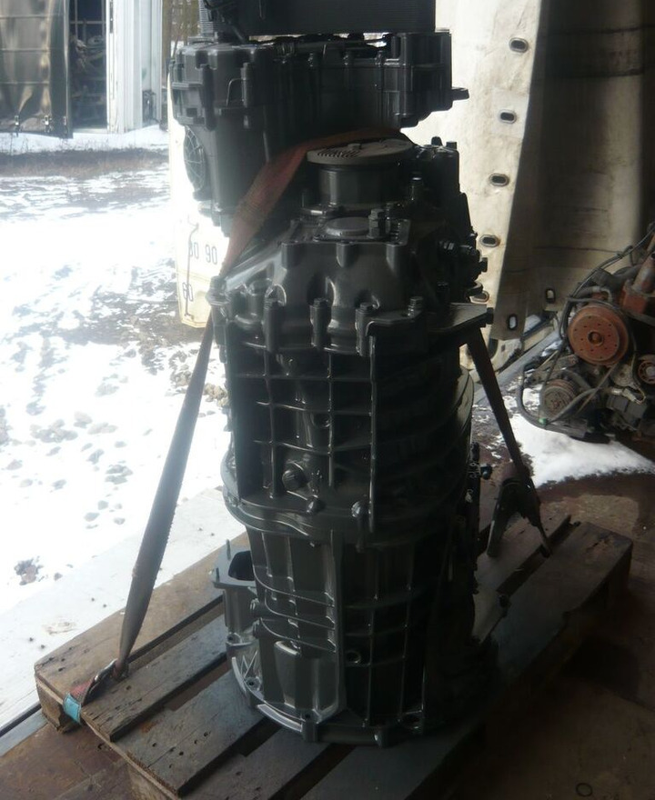 DAF ZF16S2331TD IT DAF XF 105 460 E5 - 变速箱 适用于 卡车:图2 DAF ZF16S2331TD IT DAF XF 105 460 E5 - 变速箱 适用于 卡车:图2