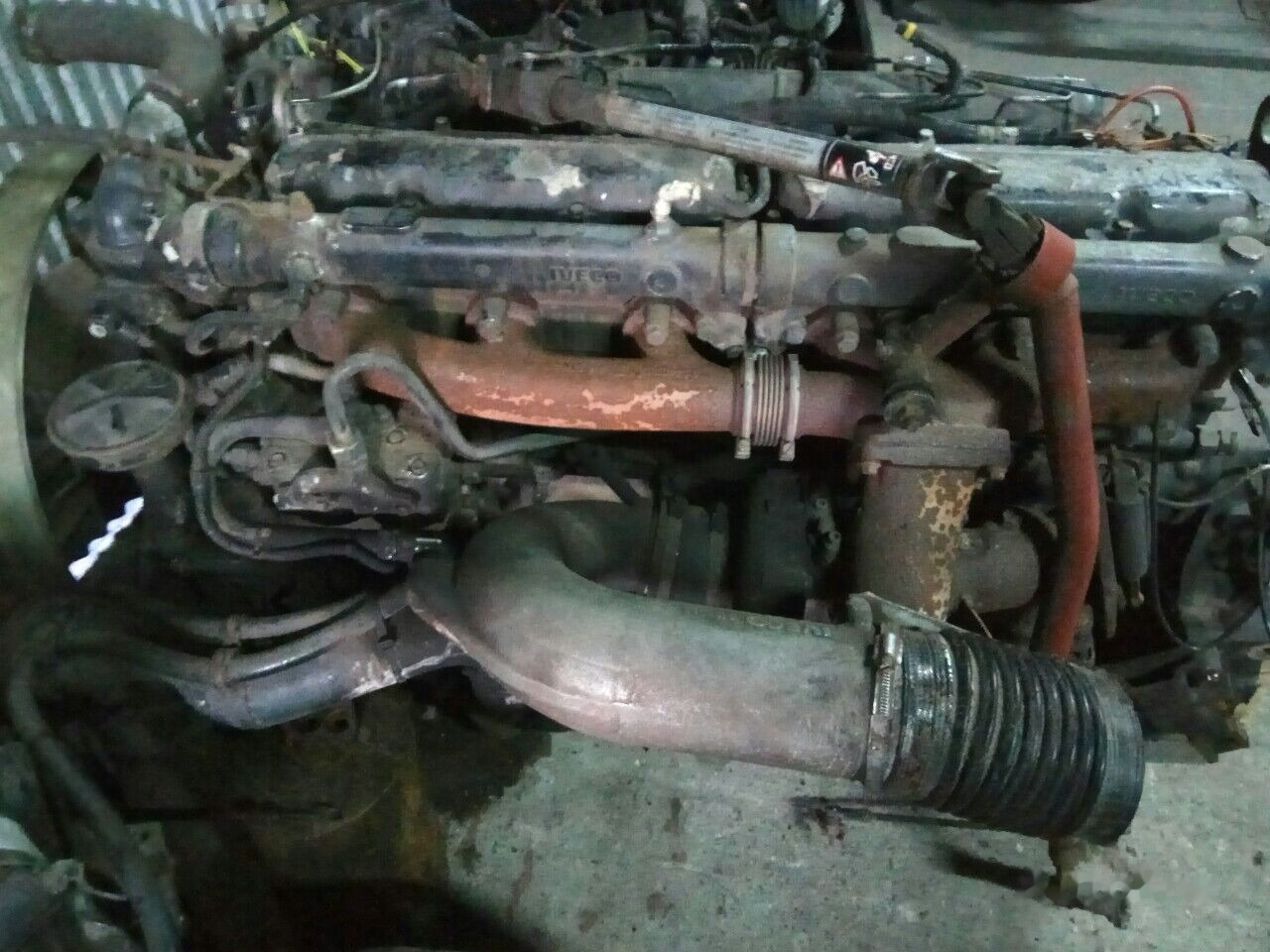 IVECO 8210.42L IVECO Magirus truck - 发动机 适用于 卡车:图1 IVECO 8210.42L IVECO Magirus truck - 发动机 适用于 卡车:图1