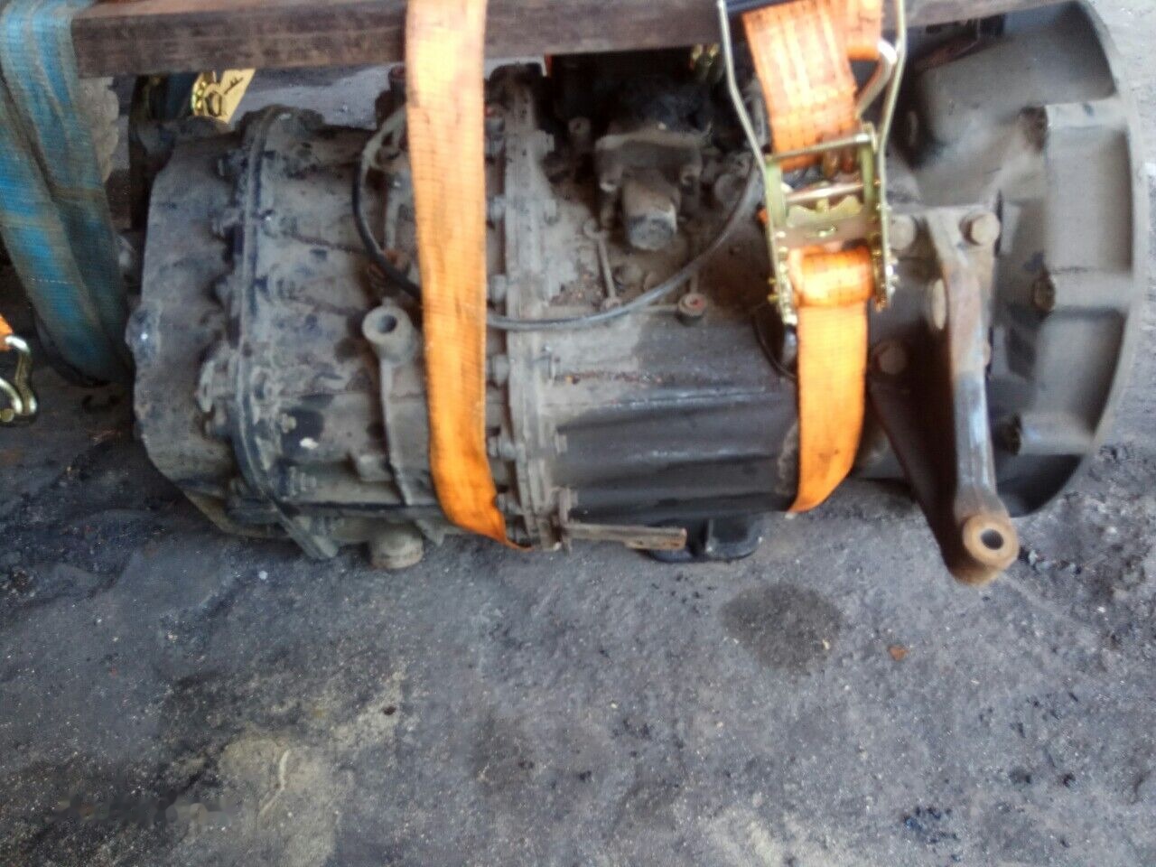 MAN fs8309AH 81320036493 - 变速箱 适用于 卡车:图3 MAN fs8309AH 81320036493 - 变速箱 适用于 卡车:图3