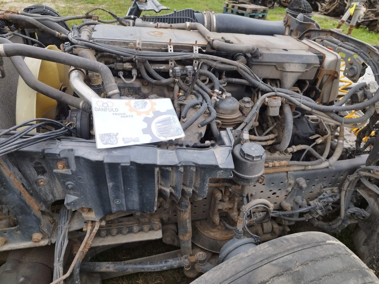 Mercedes-Benz Actros truck - 框架/ 底盘 适用于 卡车:图2 Mercedes-Benz Actros truck - 框架/ 底盘 适用于 卡车:图2