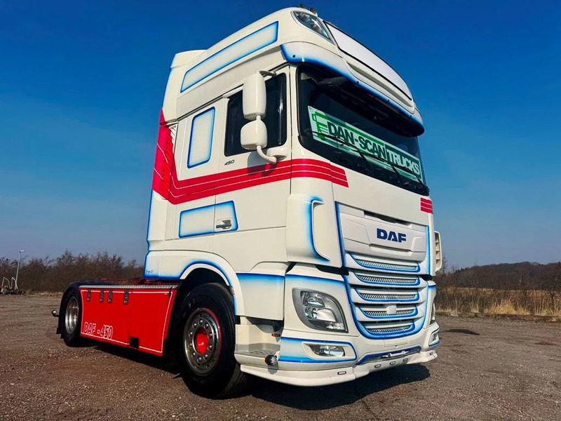 DAF XF 450 DAF XF 450 Special Interior. 706000 km. Euro 6 - 牵引车:图2 DAF XF 450 DAF XF 450 Special Interior. 706000 km. Euro 6 - 牵引车:图2