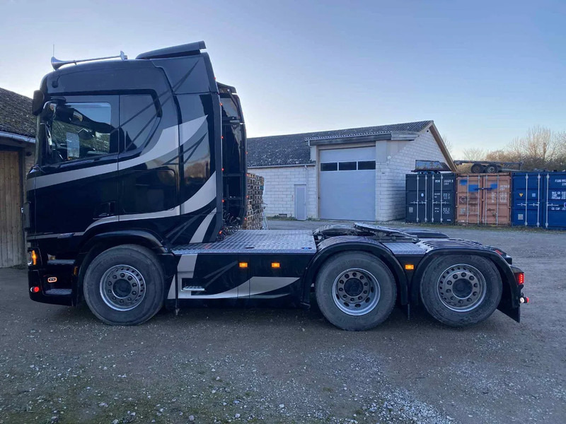 Scania R560 560R super 6x2*4 rearsteering. Hydr. system Air / Air suspension - 牵引车:图4 Scania R560 560R super 6x2*4 rearsteering. Hydr. system Air / Air suspension - 牵引车:图4